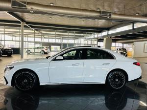 Mercedes-Benz E-Class E220d Avantgarde - Image 14