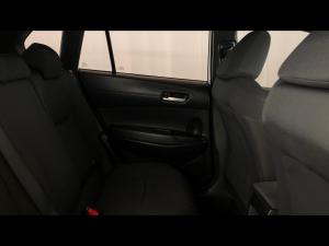 Toyota Corolla Cross 1.8 Xi - Image 12
