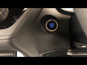 Toyota Corolla Cross 1.8 Xi - Image 16