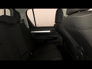 Toyota Hilux 2.4GD-6 double cab 4x4 Raider auto - Image 12