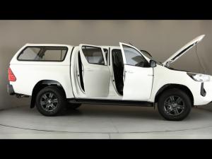 Toyota Hilux 2.4GD-6 double cab 4x4 Raider auto - Image 30
