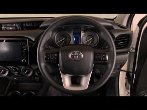 Toyota Hilux 2.4GD-6 double cab 4x4 Raider auto - Image 8