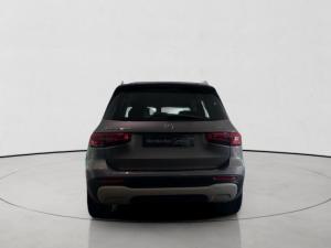 Mercedes-Benz GLB GLB220d 4Matic AMG Line - Image 6