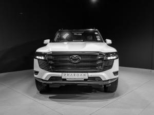 Toyota Land Cruiser 300 3.3D GX-R - Image 21