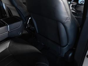 Land Rover Range Rover P530 Autobiography - Image 12