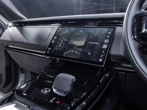 Land Rover Range Rover Sport D350 Dynamic SE - Image 19