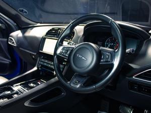 Jaguar F-Pace 30d AWD S First Edition - Image 10