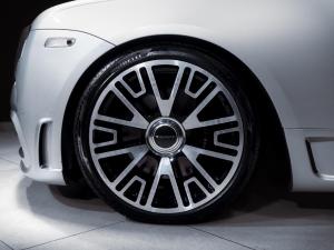 Rolls Royce Wraith Black Badge - Image 21