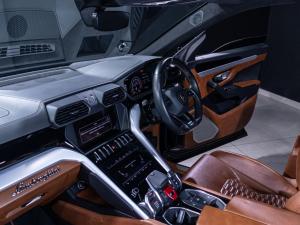 Lamborghini Urus Urus - Image 14