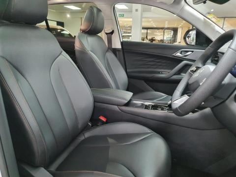 Image MG HS 1.5T Luxury