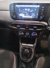 Hyundai Grand i10 1.0 Premium hatch - Image 14