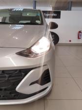 Hyundai Grand i10 1.0 Premium hatch - Image 9