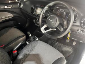 Kia Pegas 1.4 LX manual - Image 6