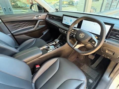 Image MG HS 1.5T Luxury