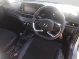 Hyundai i20 1.2 Premium - Image 16