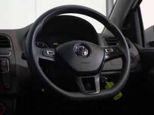 Volkswagen Polo Vivo hatch 1.4 Comfortline - Image 15