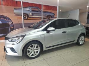 Renault Clio 1.0 Turbo Life - Image 1