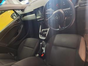 Renault Clio 1.0 Turbo Life - Image 6