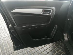 Suzuki Vitara Brezza 1.5 GLX - Image 13