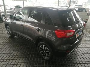 Suzuki Vitara Brezza 1.5 GLX - Image 5
