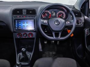 Volkswagen Polo Vivo hatch 1.4 - Image 14