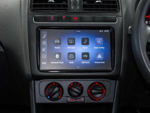 Volkswagen Polo Vivo hatch 1.4 - Image 15