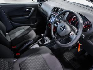 Volkswagen Polo Vivo hatch 1.4 - Image 9