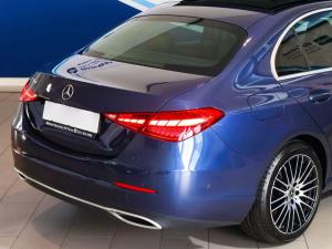 Mercedes-Benz C-Class C220d Avantgarde - Image 9