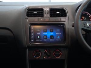 Volkswagen Polo Vivo hatch 1.4 - Image 13