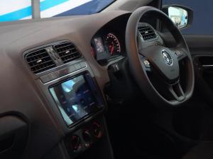 Volkswagen Polo Vivo hatch 1.4 - Image 17