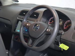 Volkswagen Polo Vivo hatch 1.4 - Image 25