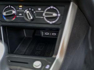 Volkswagen Polo hatch 1.0TSI Life manual - Image 18