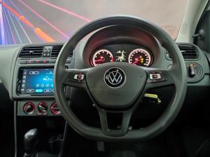 Volkswagen Polo Vivo hatch 1.6 Life - Image 6