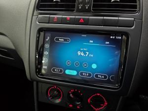 Volkswagen Polo Vivo hatch 1.6 Life - Image 7