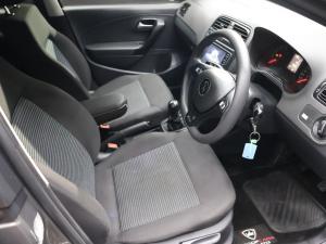 Volkswagen Polo Vivo hatch 1.4 Comfortline - Image 8