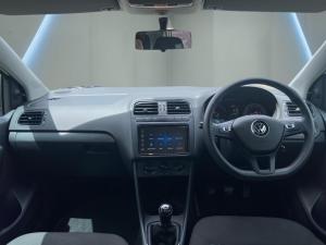 Volkswagen Polo Vivo hatch 1.4 Life - Image 11