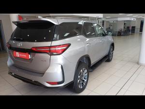 Toyota Fortuner 2.4GD-6 4x4 - Image 2