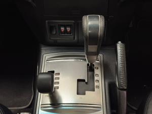 Mitsubishi Pajero 5-door 3.2DI-D GLS - Image 11
