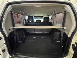 Mitsubishi Pajero 5-door 3.2DI-D GLS - Image 18