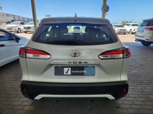 Toyota Corolla Cross 1.8 Xi - Image 5
