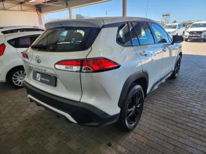 Toyota Corolla Cross 1.8 Xi - Image 2