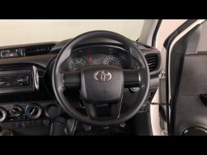 Toyota Hilux 2.4GD single cab S (aircon) - Image 8
