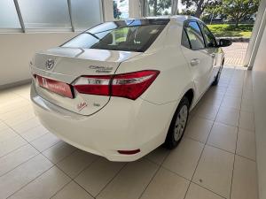 Toyota Corolla Quest 1.8 Plus manual - Image 2