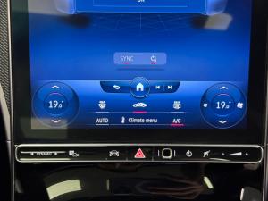 Mercedes-Benz C-Class C220d Avantgarde - Image 13