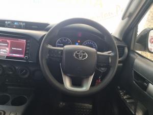 Toyota Hilux 2.4GD-6 double cab SRX auto - Image 8