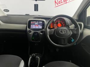 Toyota Aygo 1.0 - Image 6