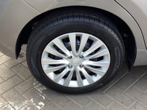 Toyota Starlet 1.4 Xi - Image 19