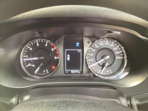 Toyota Hilux 2.4GD-6 double cab 4x4 Raider auto - Image 11