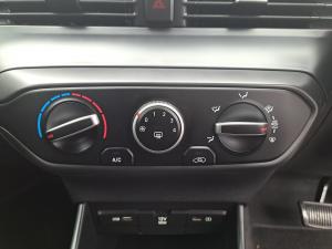 Hyundai i20 1.4 Fluid auto - Image 15