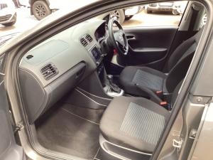 Volkswagen Polo Vivo hatch 1.6 Comfortline auto - Image 7